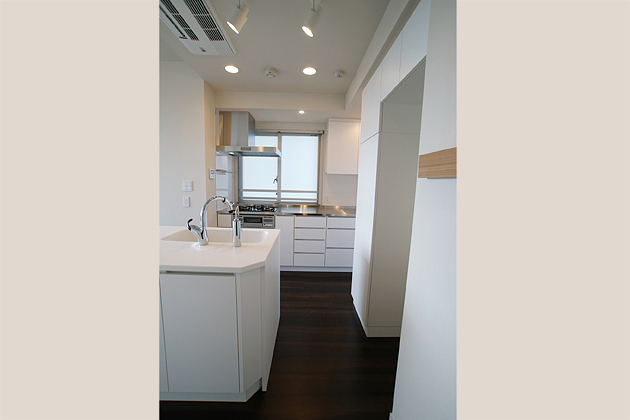 �����Љ�